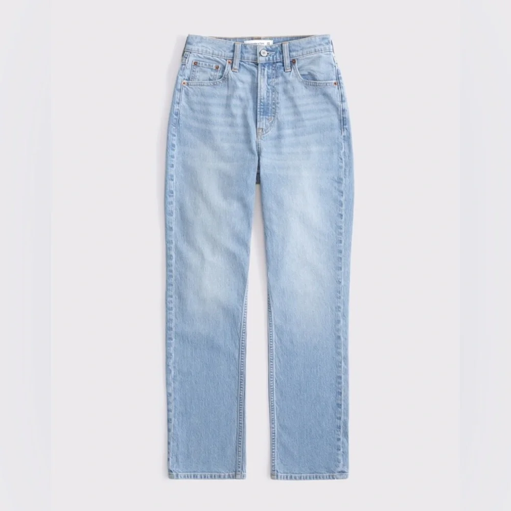 Abercrombie & Fitch ultra high rise ankle straight jeans, raw hem, size 16R